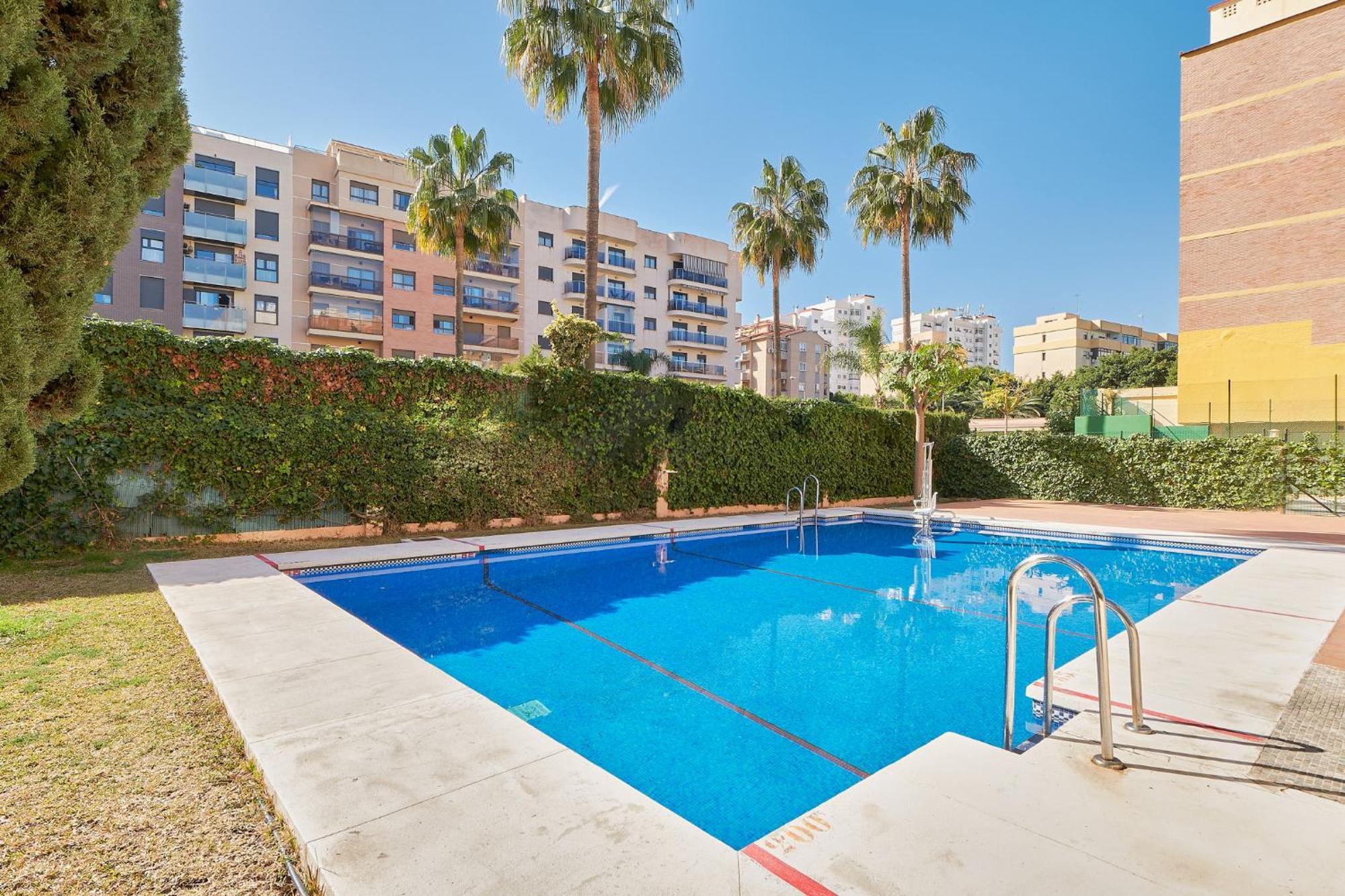 Mercy Beach Malaga Ngoại thất bức ảnh